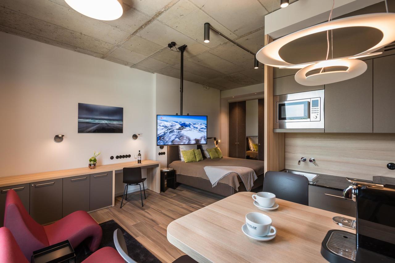 Golden Ball, Exclusive Serviced Apartments Munich Aschheim Buitenkant foto