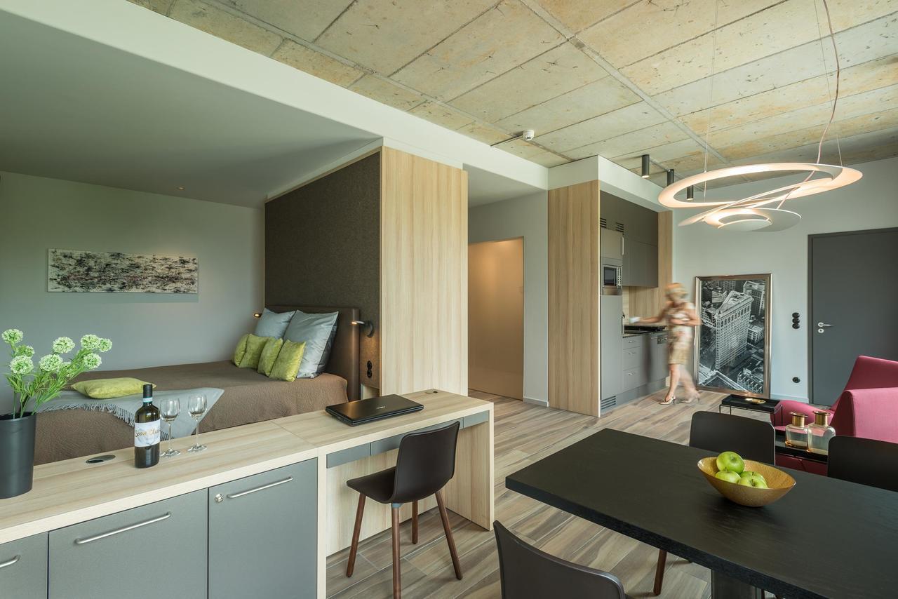 Golden Ball, Exclusive Serviced Apartments Munich Aschheim Buitenkant foto
