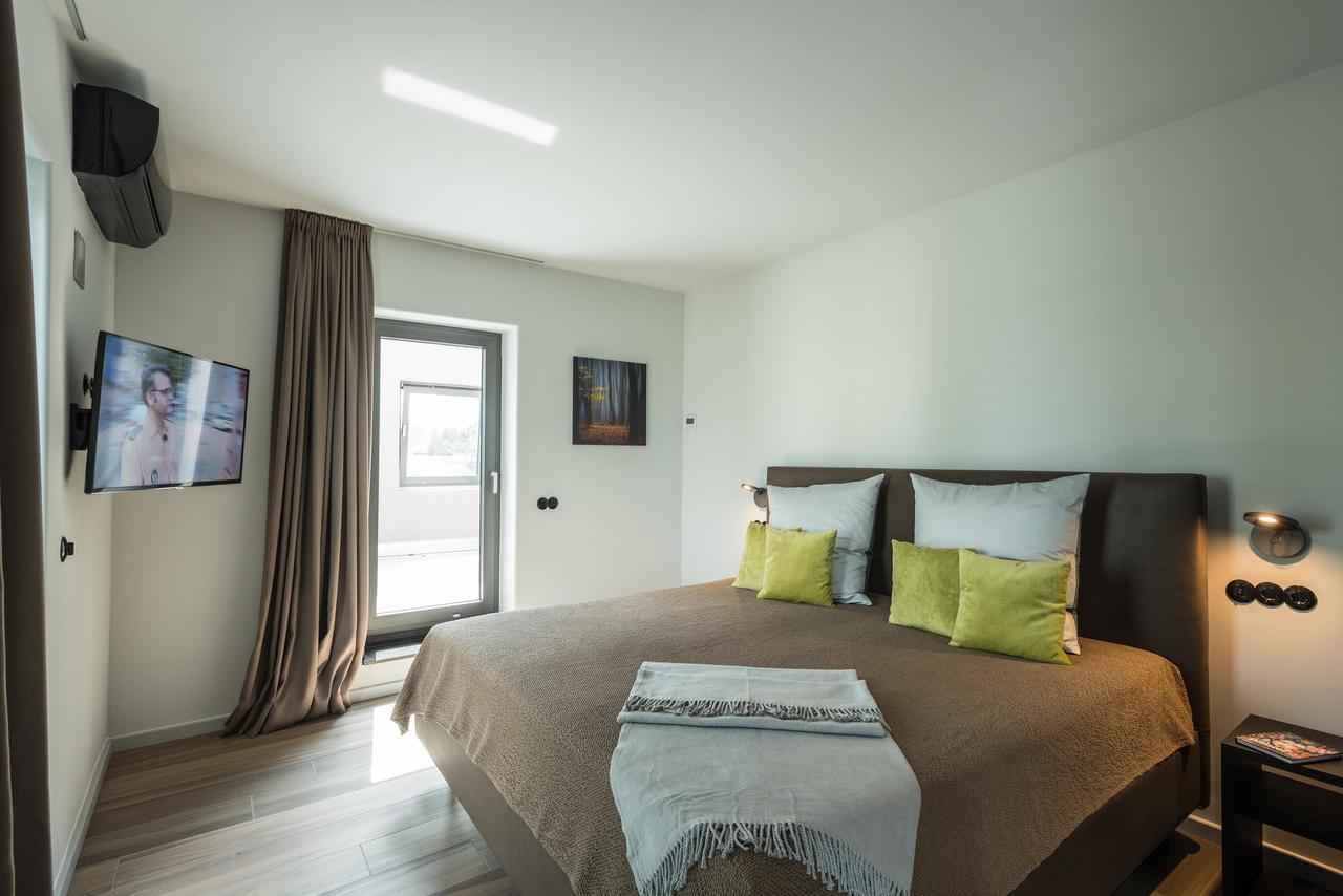 Golden Ball, Exclusive Serviced Apartments Munich Aschheim Buitenkant foto