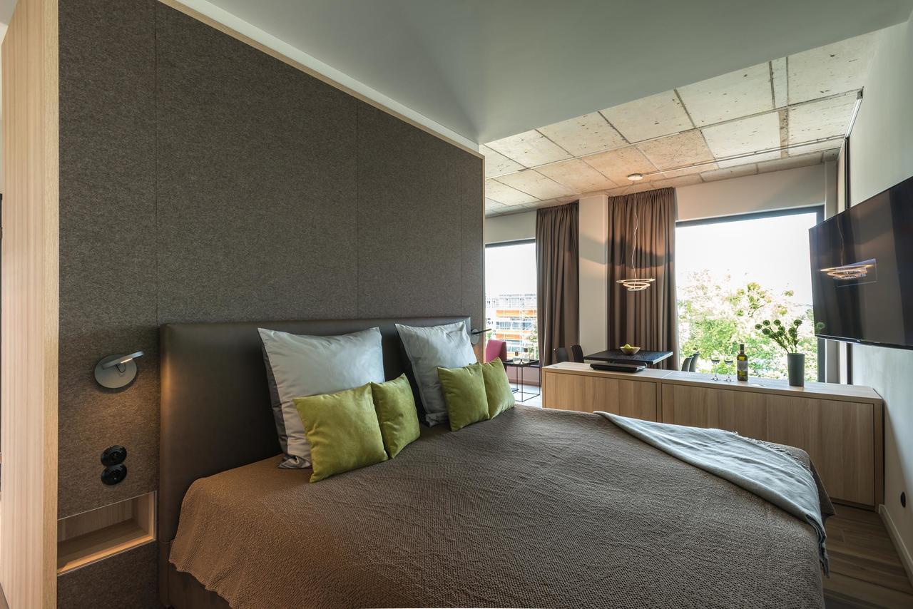 Golden Ball, Exclusive Serviced Apartments Munich Aschheim Buitenkant foto