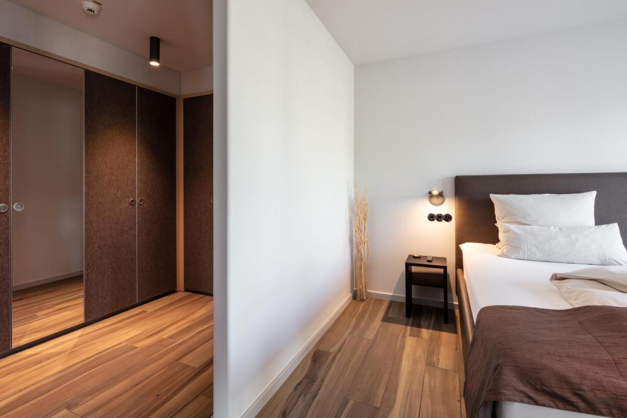 Golden Ball, Exclusive Serviced Apartments Munich Aschheim Buitenkant foto